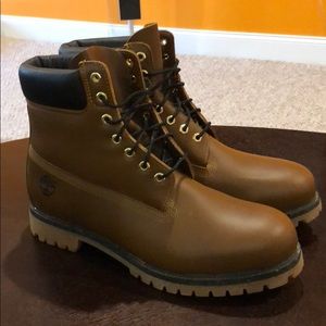 Timberland 6” boots size 13, Brown smooth
